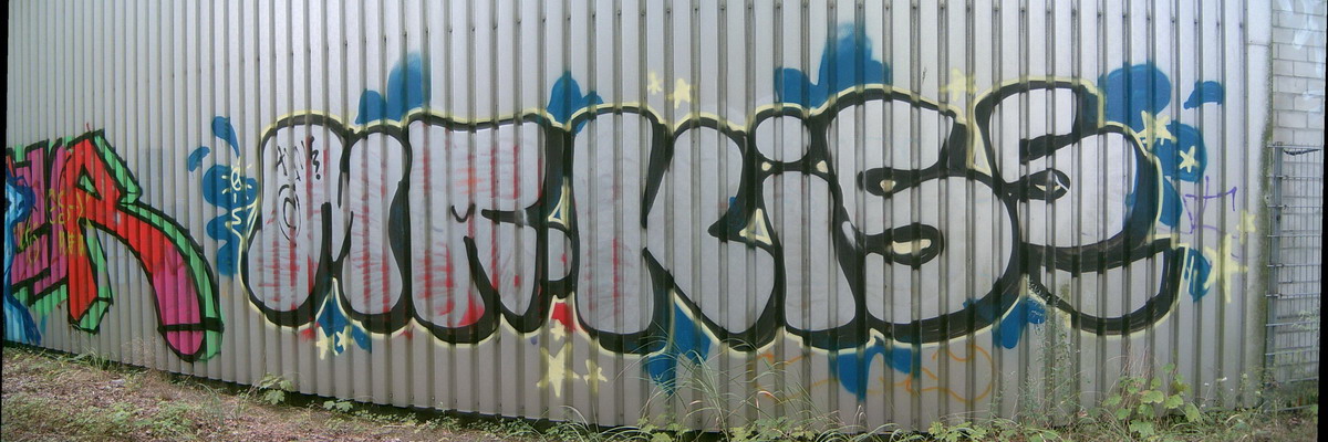 Graffiti and street art from a photo tour in Bremen including colourful sprayed tags and top-to-bottoms.