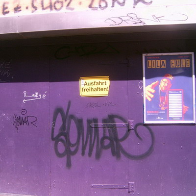 Graffiti and street art from a photo tour in Bremen including colourful sprayed tags and top-to-bottoms.