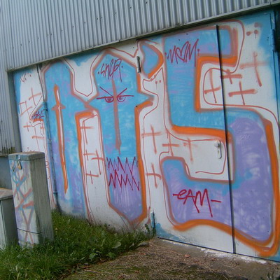 Graffiti and street art from a photo tour in Bremen including colourful sprayed tags and top-to-bottoms.