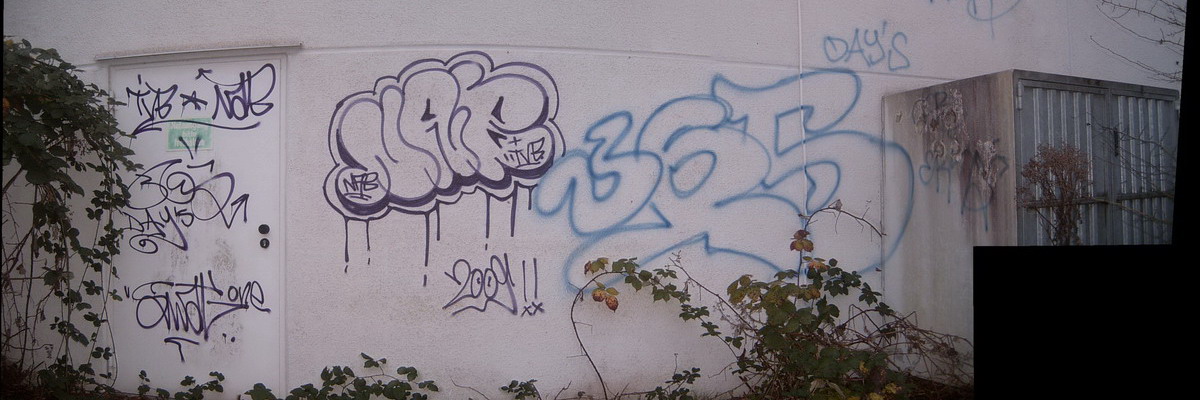 Graffiti and street art from a photo tour in Bremen including colourful sprayed tags and top-to-bottoms.