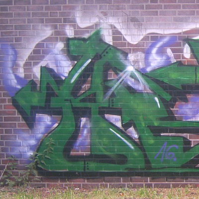 Graffiti and street art from a photo tour in Bremen including colourful sprayed tags and top-to-bottoms.